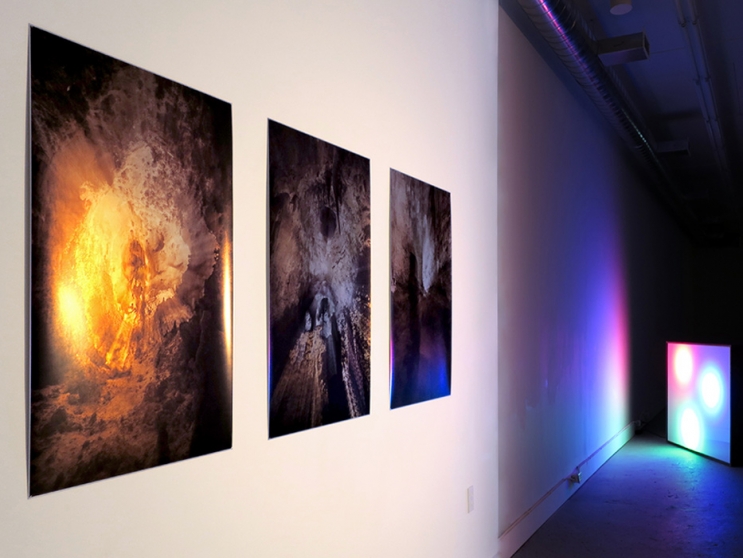 https://m.mirunadragan.com/files/gimgs/th-27_GGallery_Metallic&Lightbox-site.jpg