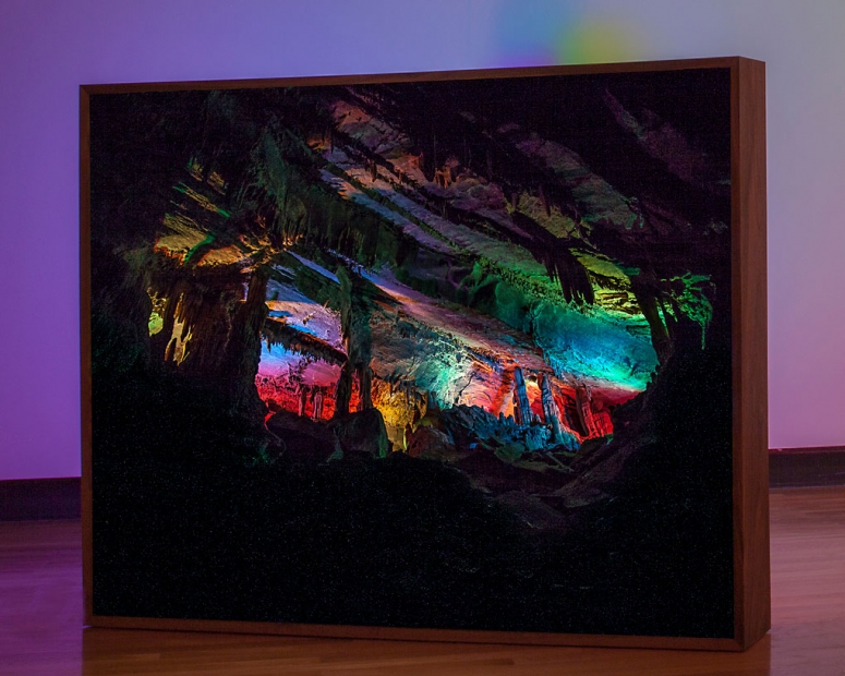 https://m.mirunadragan.com/files/gimgs/th-28_IMG_9069_LightboxCave_W.jpg